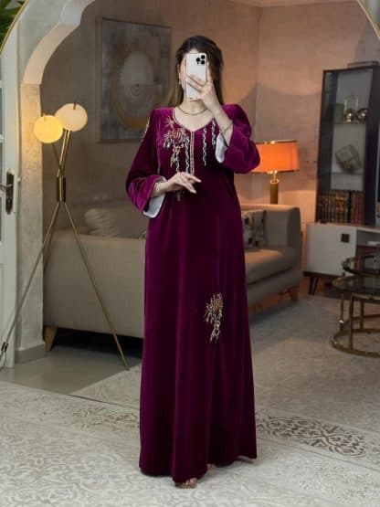 فستان الانيقة فوشيا