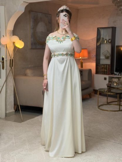 فستان شهرزاد أبيض⚜️