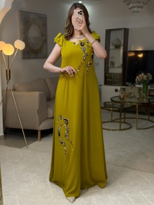 فستان لمسة بيستاش